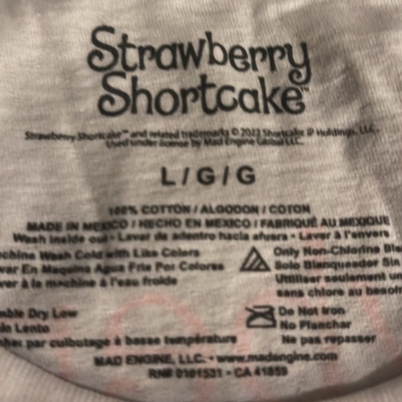 Strawberry Shortcake T-shirt Print is on the front & Back. Size L. NWT - Picture 5 of 7